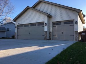 Professional Garage Door Repair Services in St. Paul, MN